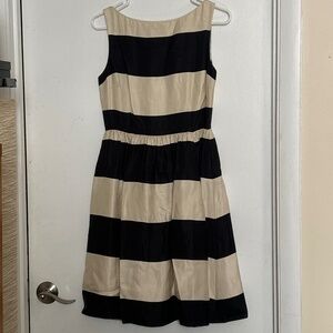Kate Spade Carolyn Striped Dress with pockets!!
